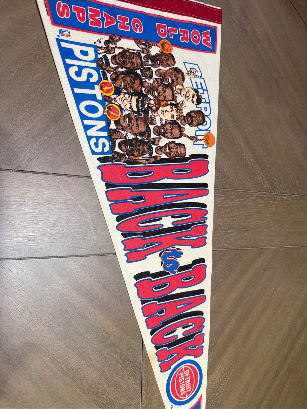 Vintage World Champs Basketball Pistons Detroit Pennant Back to Back